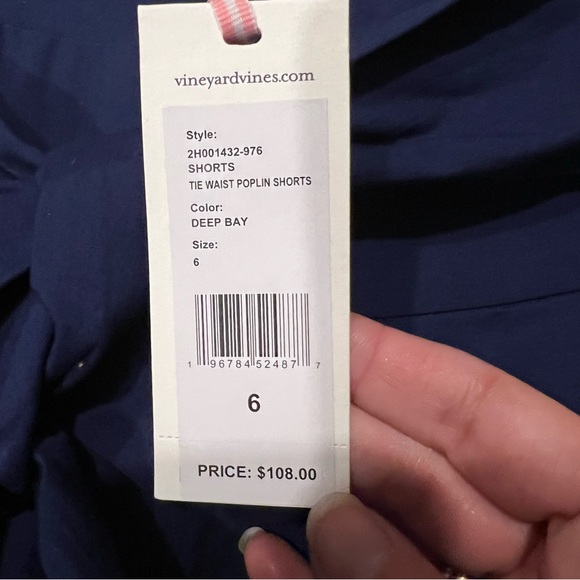 NWOT vineyard vines shorts - Picture 3 of 4
